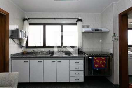 Apartamento à venda com 155m², 3 quartos e 2 vagasCozinha