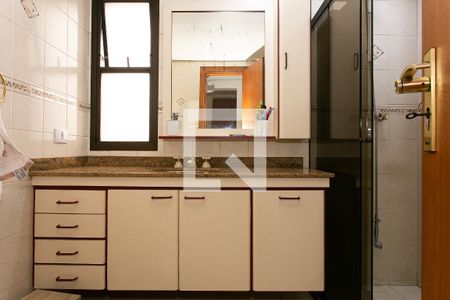 Apartamento à venda com 155m², 3 quartos e 2 vagasBanheiro dos Quartos