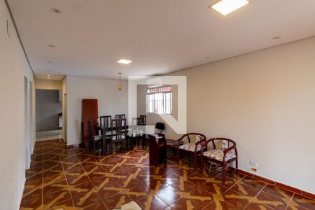 Sala de casa para alugar com 3 quartos, 200m² em Jardim Fernandes, São Paulo