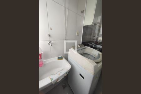 Apartamento à venda com 50m², 2 quartos e 1 vaga Apartamento à venda com 50m², 2 quartos e 1 vagaCozinha e Área de Serviço