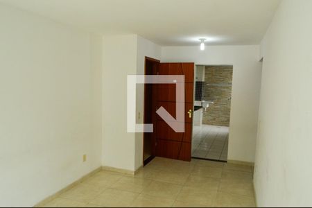 Sala de apartamento para alugar com 2 quartos, 67m² em Taquara, Rio de Janeiro