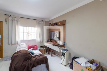 Sala de casa de condomínio para alugar com 2 quartos, 67m² em Vila Granada, São Paulo