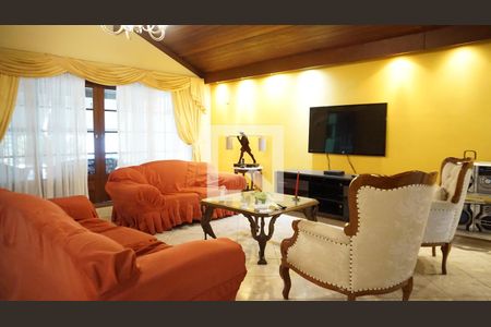 Casa de condomínio à venda com 550m², 5 quartos e 2 vagasSala Tv