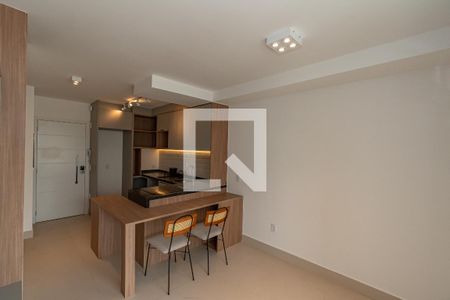 Sala de Estar/Jantar de apartamento para alugar com 1 quarto, 44m² em Vila Itapura, Campinas