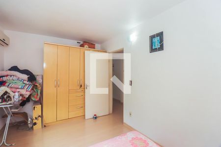 Quarto 1 de apartamento para alugar com 2 quartos, 42m² em Agronomia, Porto Alegre