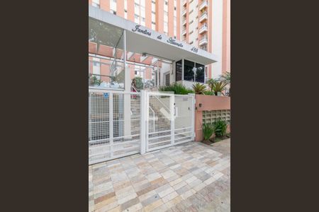 Apartamento à venda com 42m², 1 quarto e 1 vagaFachada