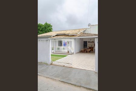 Fachada de casa para alugar com 3 quartos, 150m² em São João do Rio Vermelho, Florianópolis