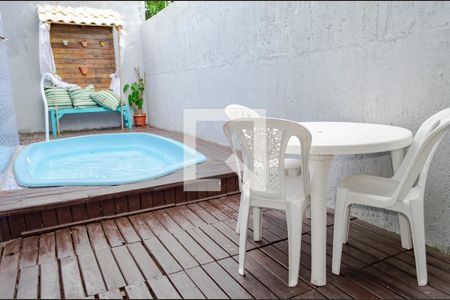 Lazer - Piscina de casa para alugar com 3 quartos, 150m² em São João do Rio Vermelho, Florianópolis