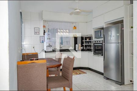 Casa para alugar com 150m², 3 quartos e 1 vaga Casa para alugar com 150m², 3 quartos e 1 vagaCozinha