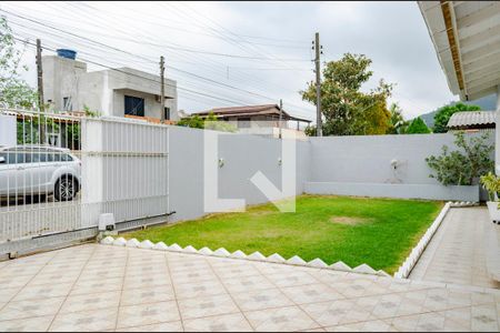 Quintal de casa para alugar com 3 quartos, 150m² em São João do Rio Vermelho, Florianópolis
