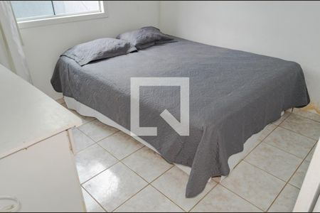 Quarto 02 de casa para alugar com 3 quartos, 150m² em São João do Rio Vermelho, Florianópolis