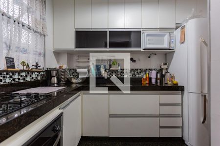 Apartamento à venda com 90m², 3 quartos e 2 vagasCozinha