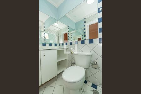Banheiro da Suíte 1 de casa de condomínio à venda com 4 quartos, 168m² em Parque Taquaral, Campinas
