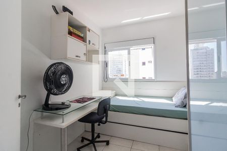Escritório de apartamento para alugar com 3 quartos, 82m² em Centro, Florianópolis