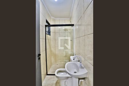 Banheiro de kitnet/studio para alugar com 1 quarto, 25m² em Brás, São Paulo