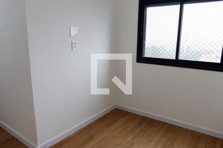 Quarto 2 de apartamento para alugar com 2 quartos, 47m² em Ayrosa, Osasco