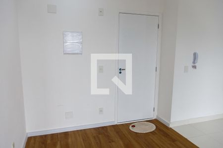 sala de apartamento para alugar com 2 quartos, 47m² em Ayrosa, Osasco