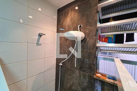 Apartamento à venda com 60m², 2 quartos e sem vagaBanheiro