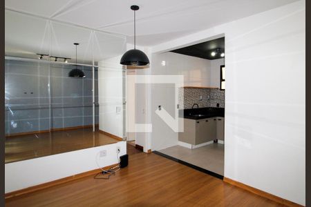 Sala de apartamento para alugar com 3 quartos, 60m² em Estoril, Belo Horizonte