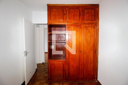 Quarto de apartamento para alugar com 3 quartos, 60m² em Estoril, Belo Horizonte