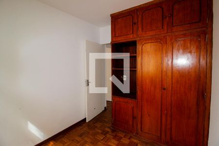 Quarto de apartamento à venda com 3 quartos, 60m² em Estoril, Belo Horizonte