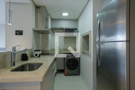 Cozinha de apartamento para alugar com 1 quarto, 45m² em São João, Porto Alegre