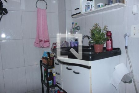 Apartamento à venda com 60m², 2 quartos e sem vagaBanheiro