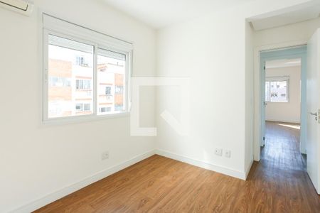 Quarto 1 de apartamento para alugar com 2 quartos, 70m² em Rio Branco, Porto Alegre