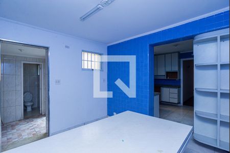 Casa para alugar com 210m², 3 quartos e 2 vagas Casa para alugar com 210m², 3 quartos e 2 vagasSala