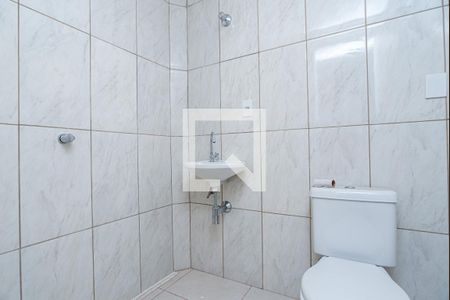 Casa para alugar com 210m², 3 quartos e 2 vagas Casa para alugar com 210m², 3 quartos e 2 vagasBanheiro