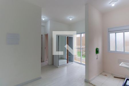 Sala de apartamento para alugar com 1 quarto, 37m² em Jardim Adutora, São Paulo