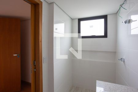 Apartamento à venda com 101m², 3 quartos e 2 vagasBanheiro