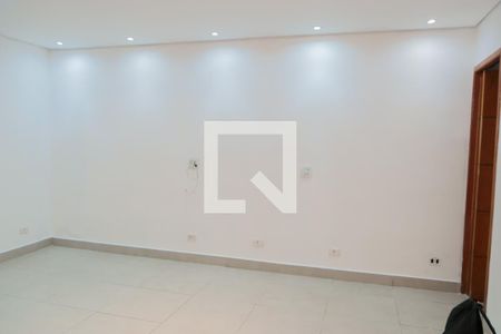 Sala de casa para alugar com 1 quarto, 118m² em Jardim Santo Eduardo, Embu das Artes