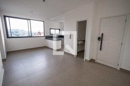 Sala de apartamento à venda com 3 quartos, 85m² em Padre Eustáquio, Belo Horizonte