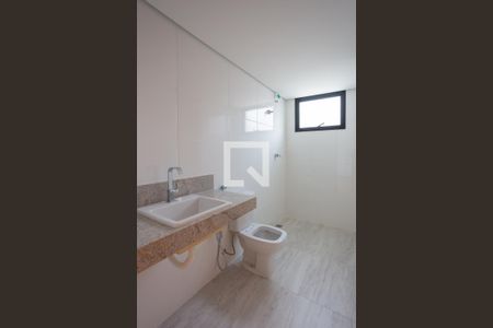 Banheiro da Suíte 1 de apartamento à venda com 3 quartos, 95m² em Anchieta, Belo Horizonte