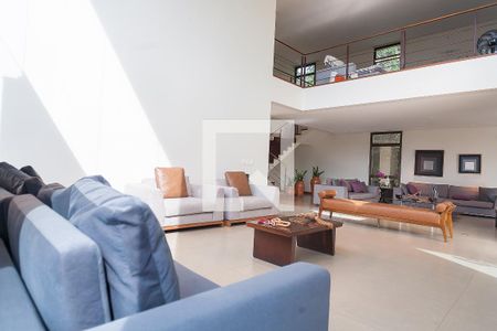 sala de visitas de casa de condomínio para alugar com 6 quartos, 900m² em Bosque Residencial do Jambreiro, Nova Lima