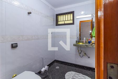 Casa à venda com 300m², 3 quartos e 7 vagasBanheiro 4