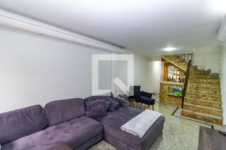 Sala de Estar de casa à venda com 3 quartos, 300m² em Vila Lucia, São Paulo