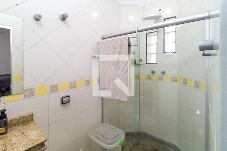 Casa à venda com 300m², 3 quartos e 7 vagasBanheiro da Suíte 3