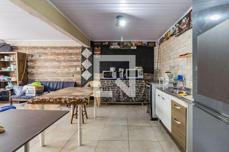 Casa à venda com 880m², 3 quartos e 2 vagasCozinha