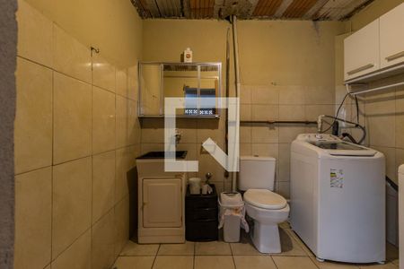 Casa à venda com 880m², 3 quartos e 2 vagasLavanderia