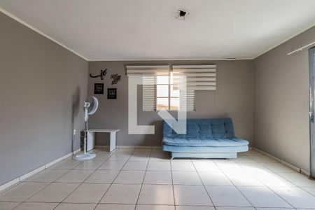 Sala 2 de casa à venda com 3 quartos, 880m² em Chácara das Pedras, Porto Alegre