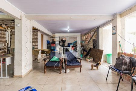 Casa à venda com 880m², 3 quartos e 2 vagasQuarto de Serviço