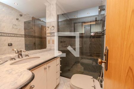 Apartamento à venda com 125m², 4 quartos e 2 vagasBanheiro