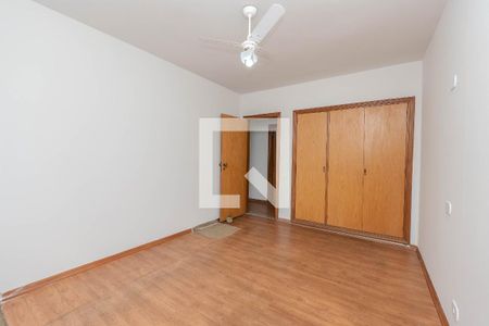 Apartamento à venda com 125m², 4 quartos e 2 vagasQuarto 2