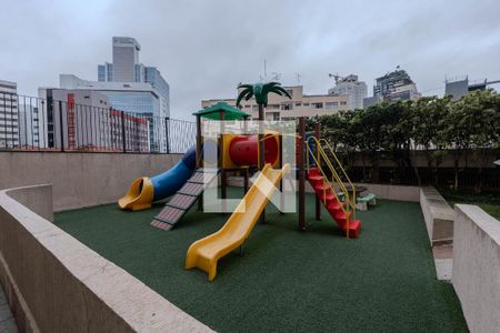 Apartamento à venda com 125m², 4 quartos e 2 vagasÁrea comum - Playground