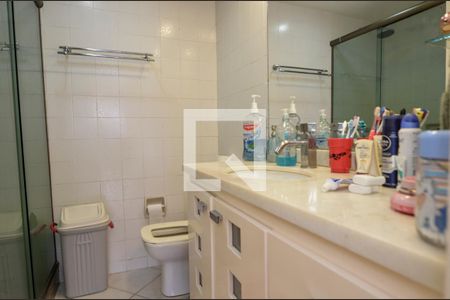 Apartamento para alugar com 182m², 5 quartos e 2 vagas Apartamento para alugar com 182m², 5 quartos e 2 vagasBanheiro da Suíte 1
