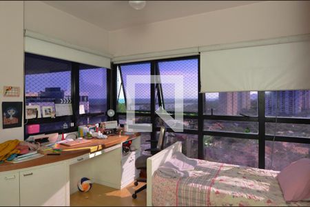 Apartamento para alugar com 182m², 5 quartos e 2 vagas Apartamento para alugar com 182m², 5 quartos e 2 vagasQuarto 3