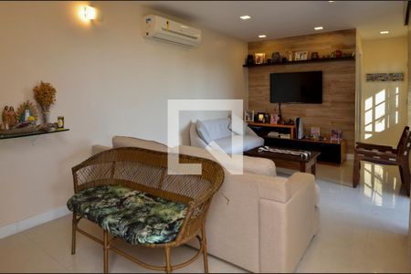 Sala de apartamento para alugar com 5 quartos, 182m² em Barra da Tijuca, Rio de Janeiro