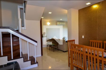 Sala de apartamento para alugar com 5 quartos, 182m² em Barra da Tijuca, Rio de Janeiro